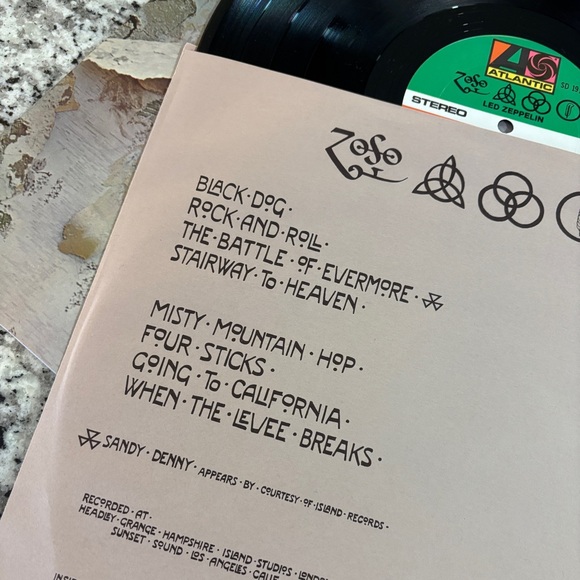 Led Zeppelin Classic Vinyl Record - Picture 4 of 4